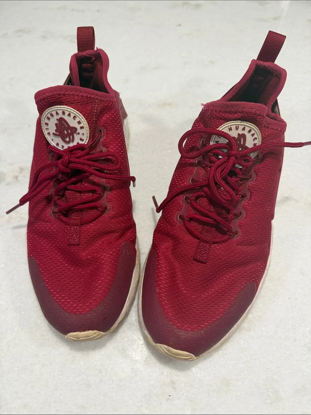 Nike Women's Maroon Athletic Sneakers